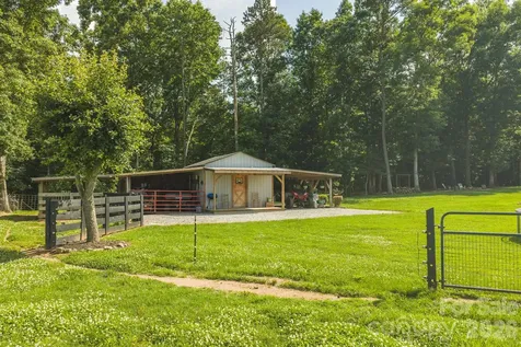 441 Fairgrounds Road Taylorsville NC 28681