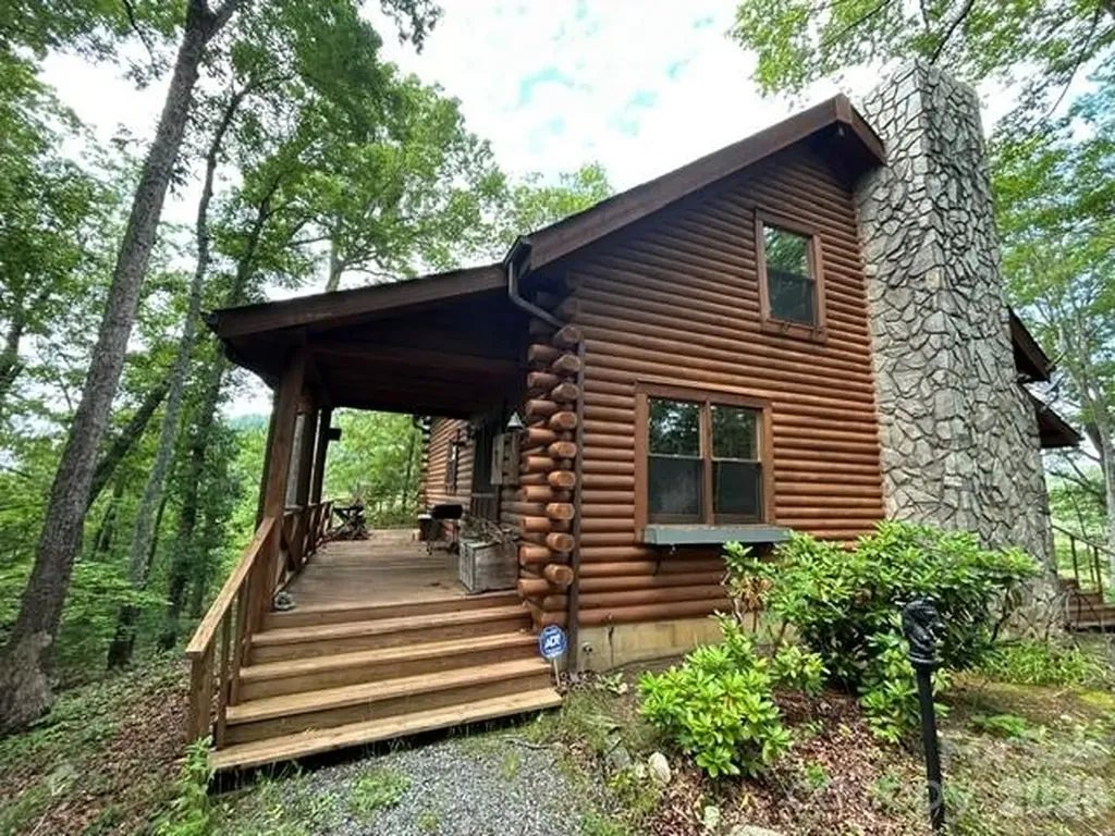 138 Settlers View Union Mills NC 28167