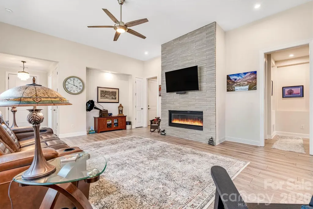 6601 Good News Drive Charlotte NC 28215
