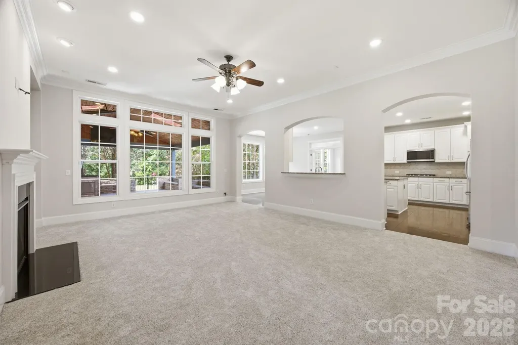 6812 S Creek Road Charlotte NC 28277