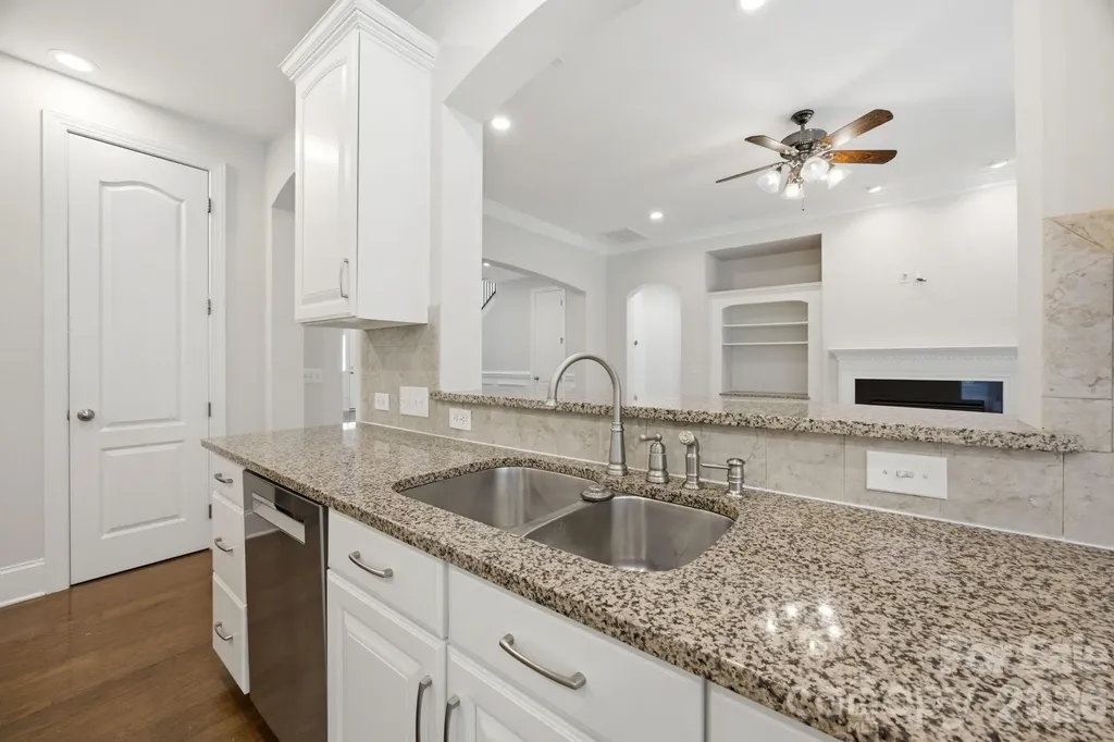 6812 S Creek Road Charlotte NC 28277