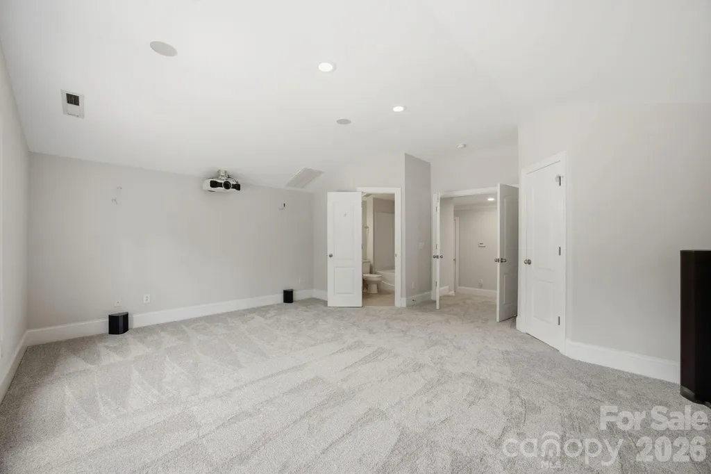 6812 S Creek Road Charlotte NC 28277