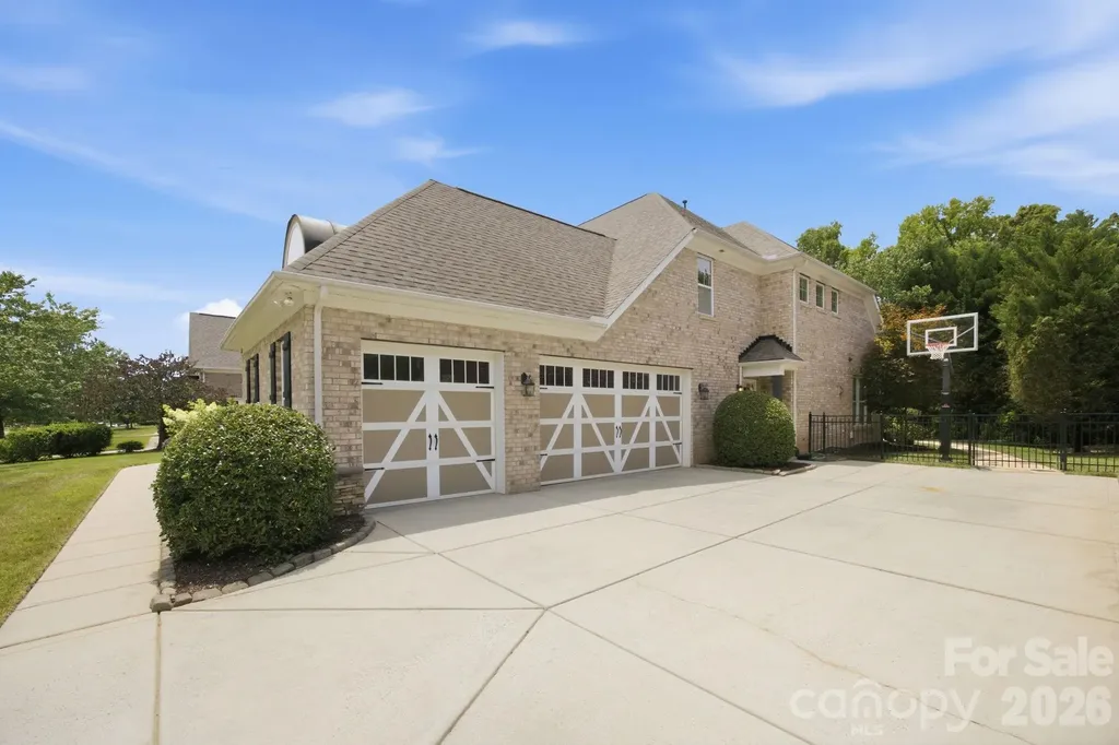 6812 S Creek Road Charlotte NC 28277