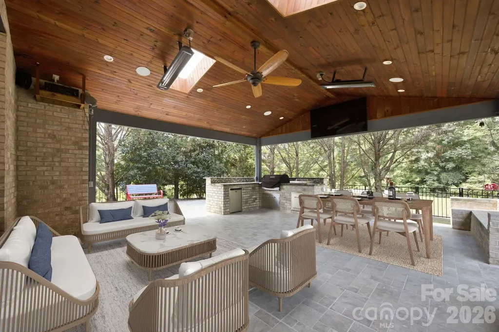 6812 S Creek Road Charlotte NC 28277