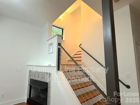 904 Warren Burgess Lane Charlotte NC 28205