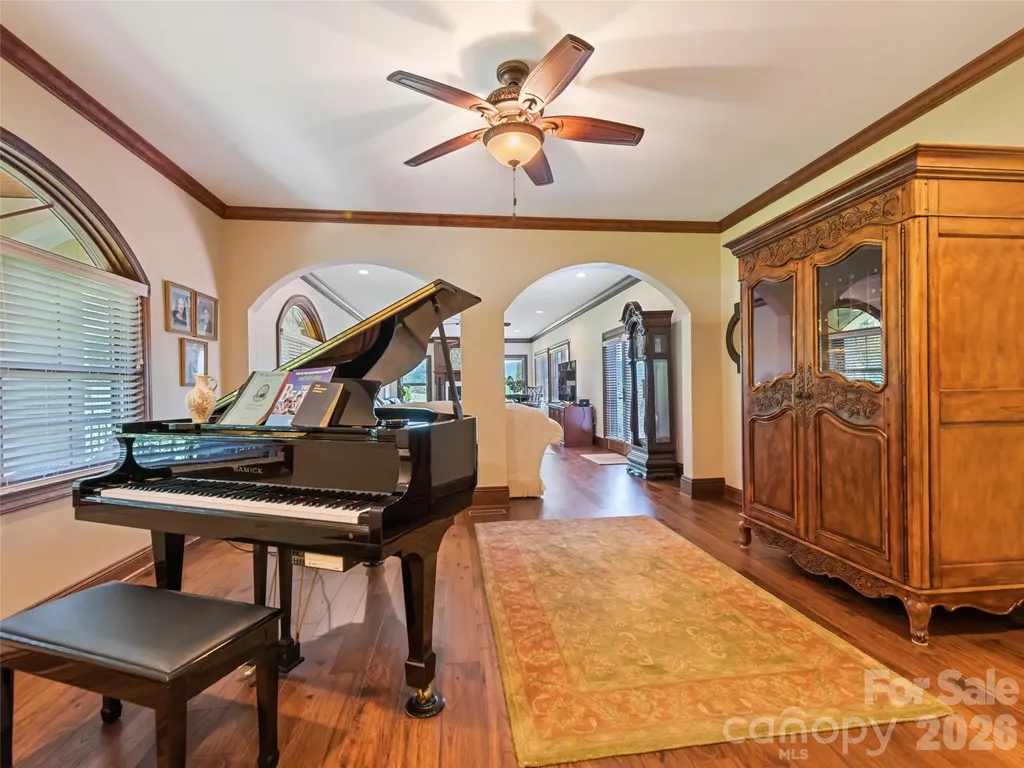 1418 Landis Lane Nebo NC 28761