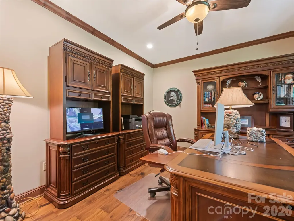 1418 Landis Lane Nebo NC 28761