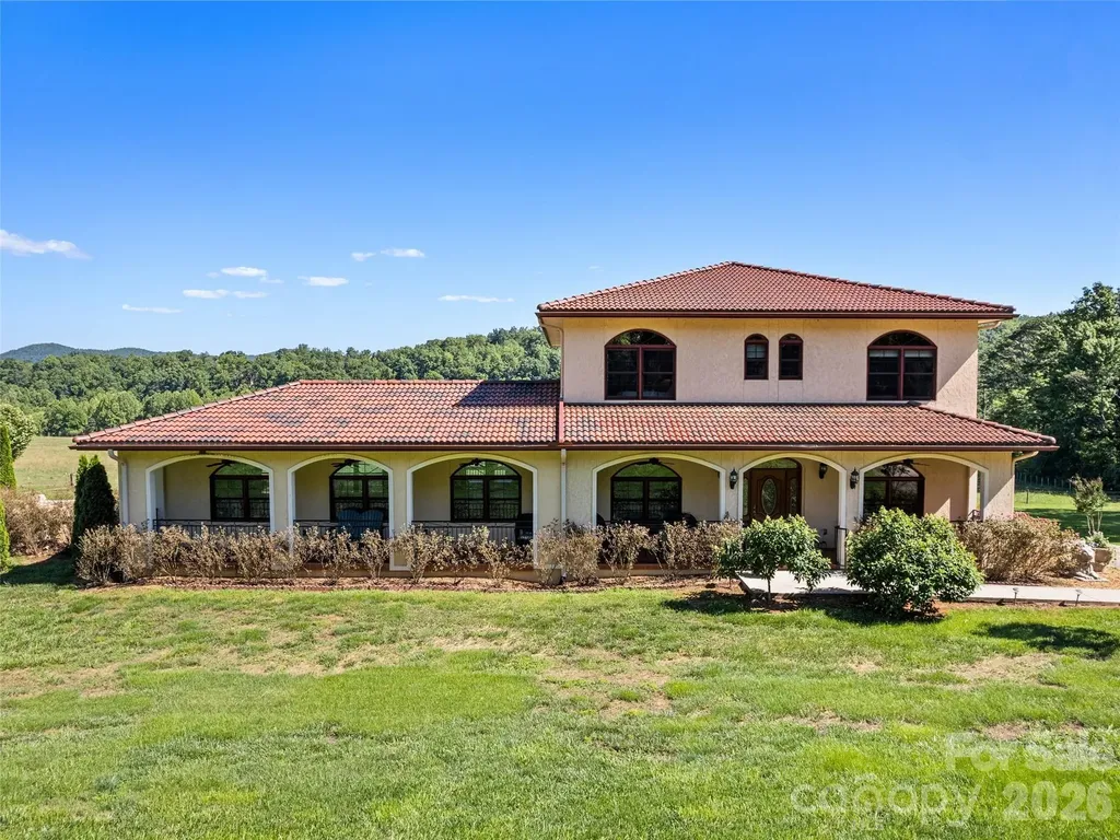 1418 Landis Lane Nebo NC 28761