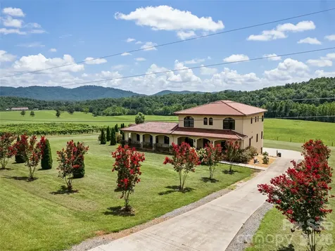 1418 Landis Lane Nebo NC 28761