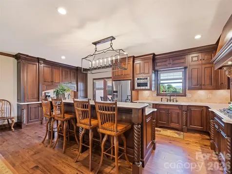 1418 Landis Lane Nebo NC 28761