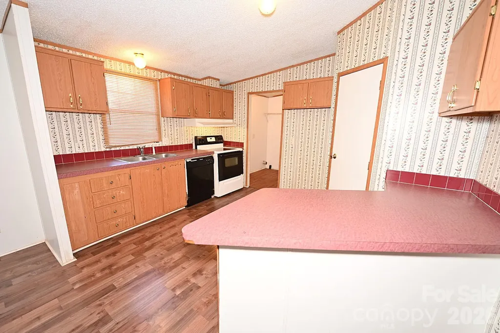 2835 Grace Hill Drive Granite Falls NC 28630