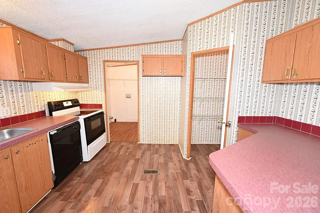 2835 Grace Hill Drive Granite Falls NC 28630