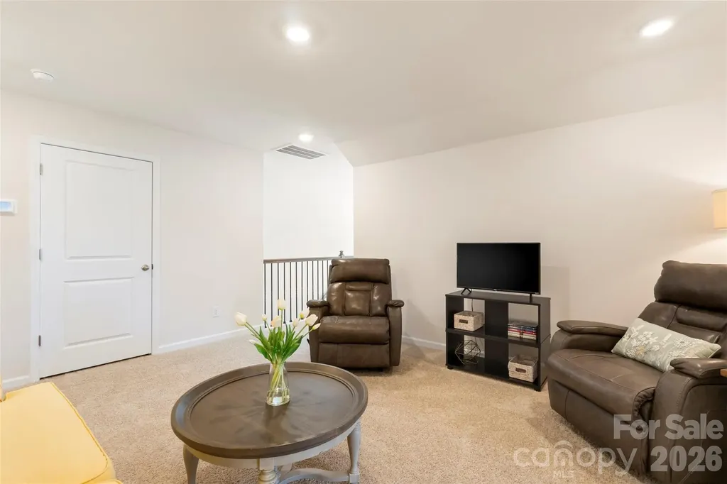 4023 Gozzi Drive Iron Station NC 28080