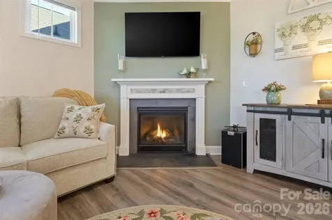 4023 Gozzi Drive Iron Station NC 28080