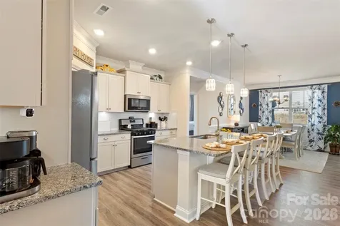 4023 Gozzi Drive Iron Station NC 28080