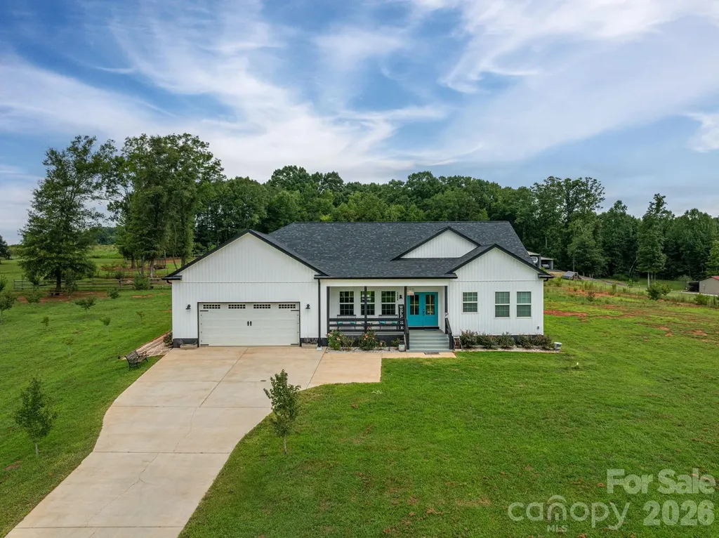 1484 Null Road Lincolnton NC 28092