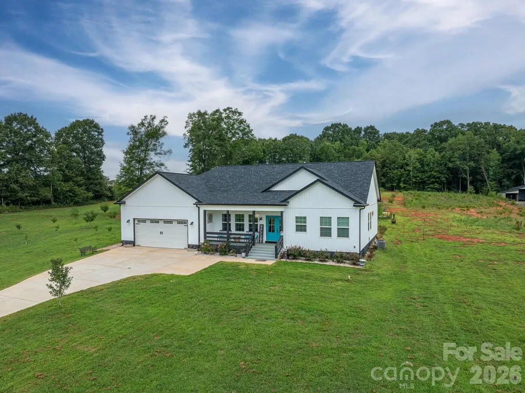 1484 Null Road Lincolnton NC 28092
