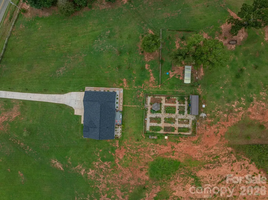 1484 Null Road Lincolnton NC 28092