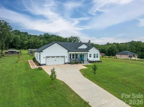 1484 Null Road Lincolnton NC 28092