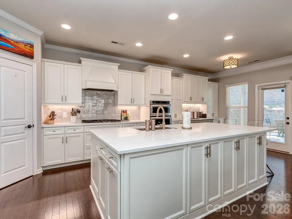 1809 Sunchaser Lane Charlotte NC 28210