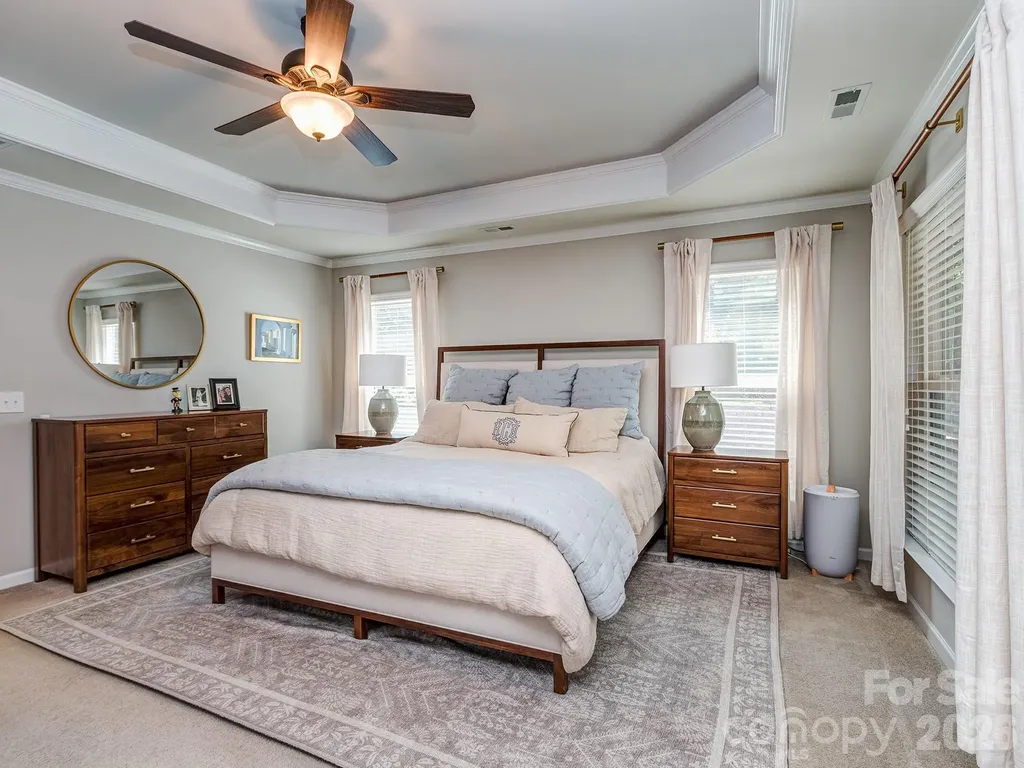 1809 Sunchaser Lane Charlotte NC 28210