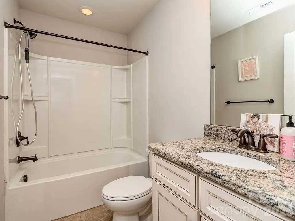 1809 Sunchaser Lane Charlotte NC 28210