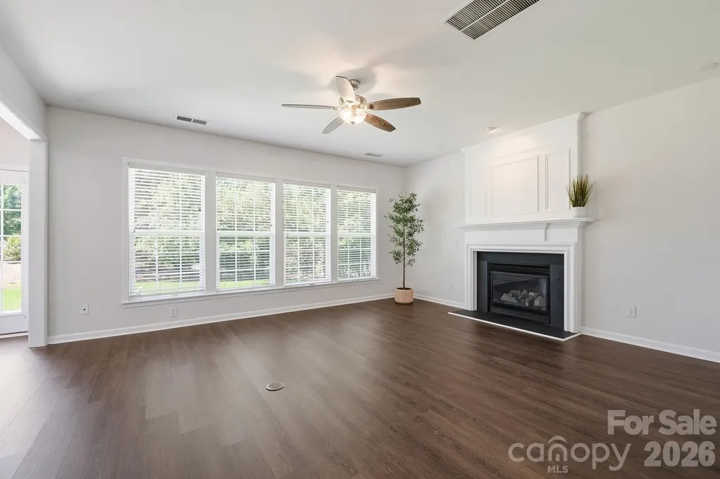 7633 Rathburn Lane Charlotte NC 28277