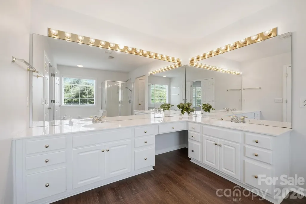 7633 Rathburn Lane Charlotte NC 28277