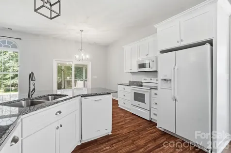 5946 Brookstone Drive NW Concord NC 28027