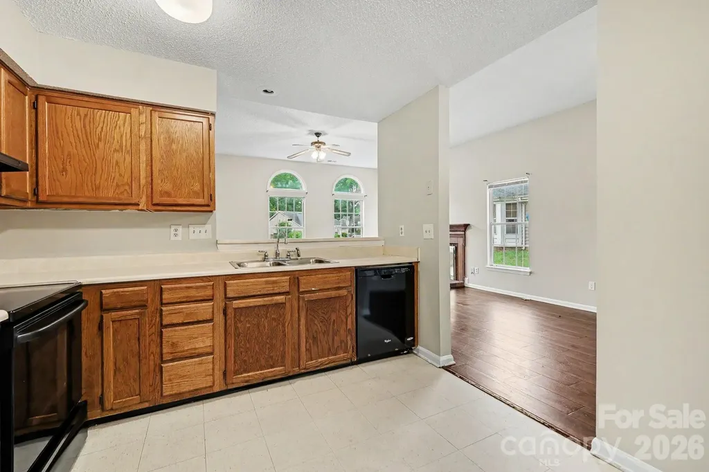 7925 Turquoise Drive Charlotte NC 28215