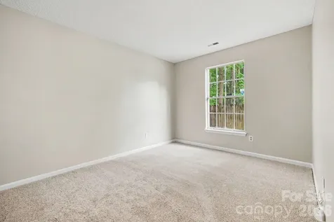 7925 Turquoise Drive Charlotte NC 28215