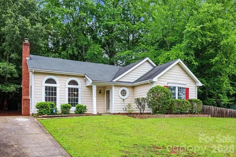 7925 Turquoise Drive Charlotte NC 28215