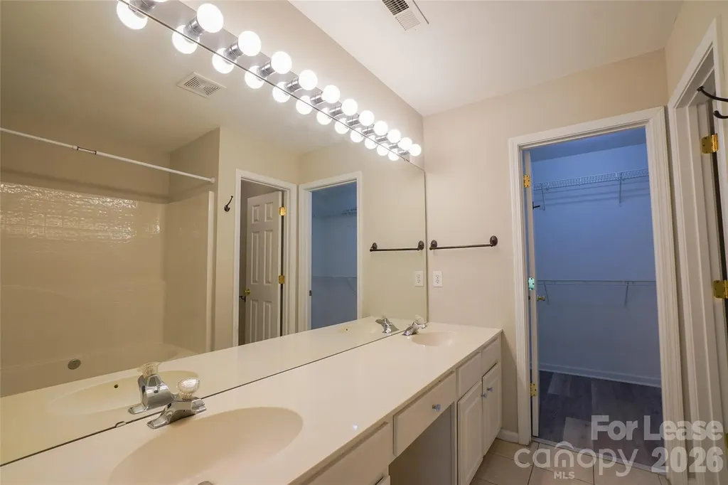 2411 Normancrest Court Charlotte NC 28270