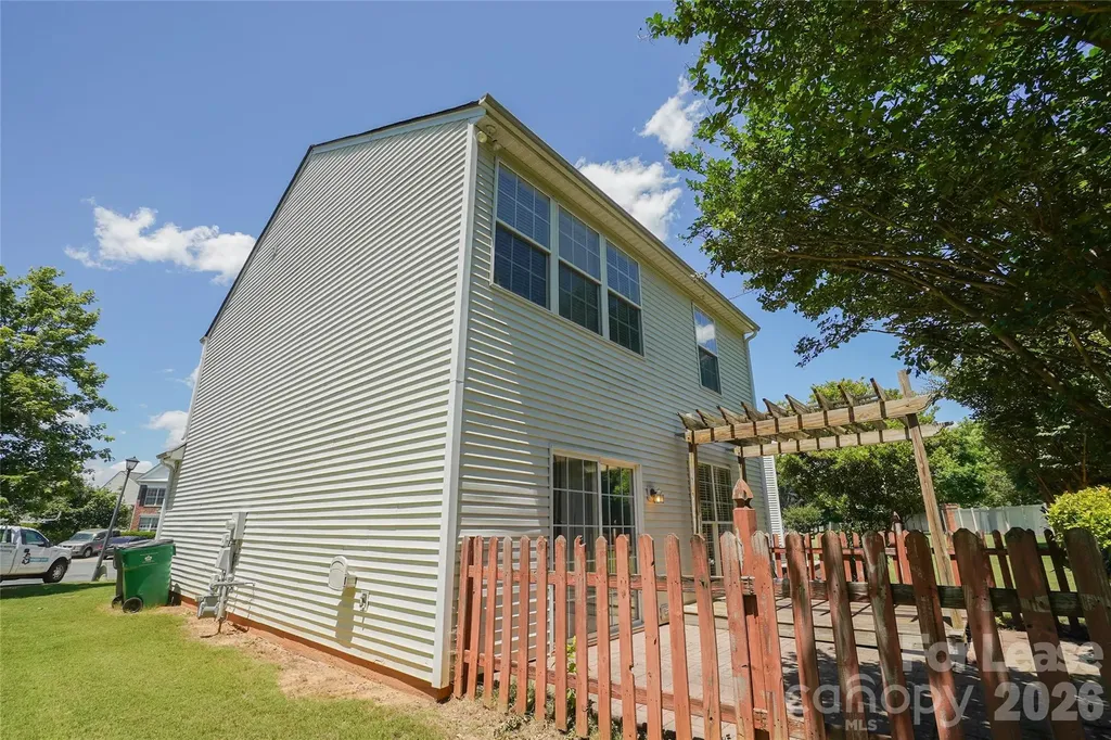 2411 Normancrest Court Charlotte NC 28270