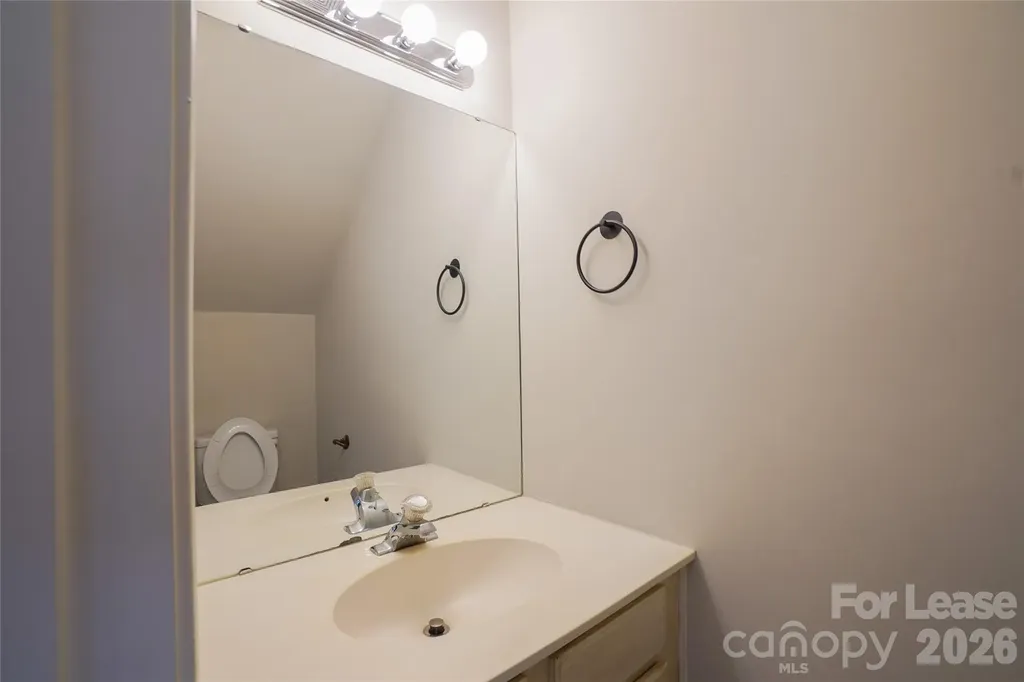 2411 Normancrest Court Charlotte NC 28270