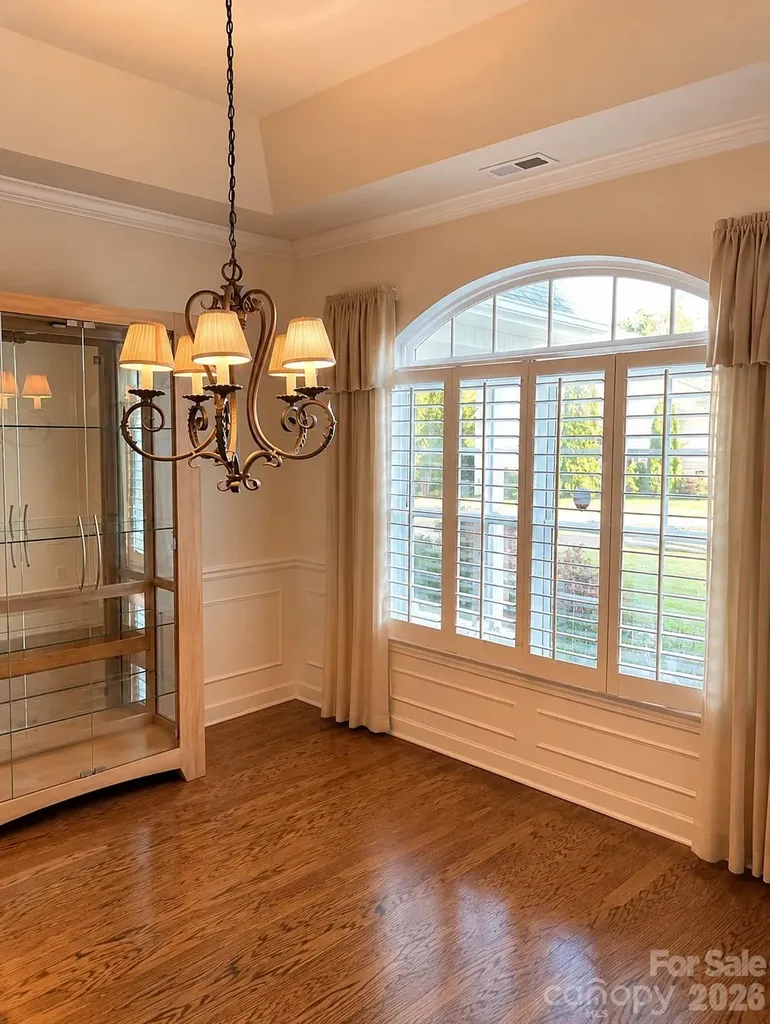 47 Victoria Park Drive Hendersonville NC 28792