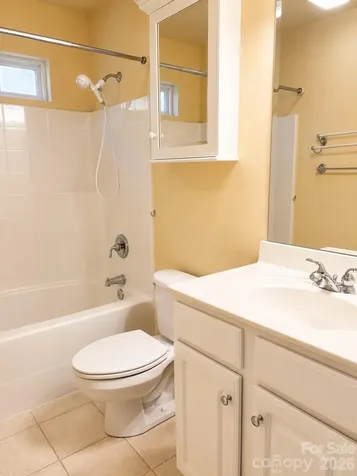 47 Victoria Park Drive Hendersonville NC 28792