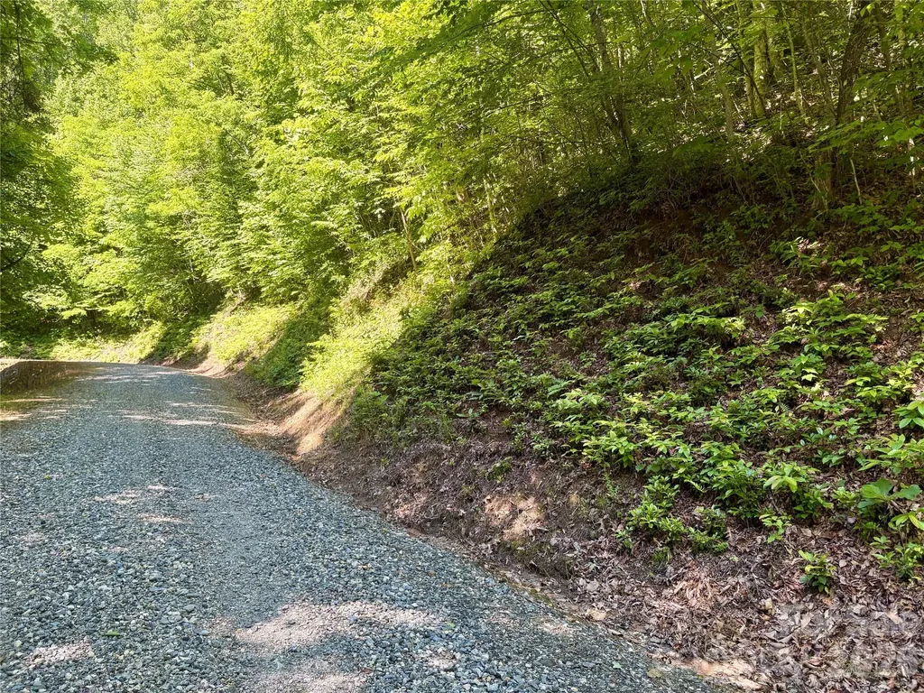 0 Middle Ridge Whittier NC 28789