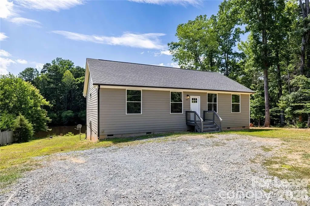 429 Creswell Road Mount Gilead NC 27306