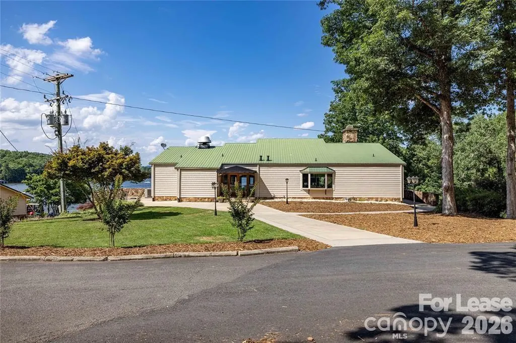 429 Creswell Road Mount Gilead NC 27306
