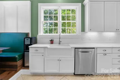 8 College Street York SC 29745