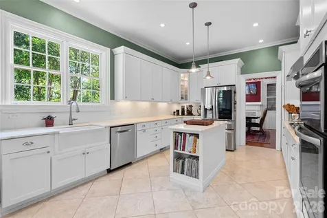 8 College Street York SC 29745
