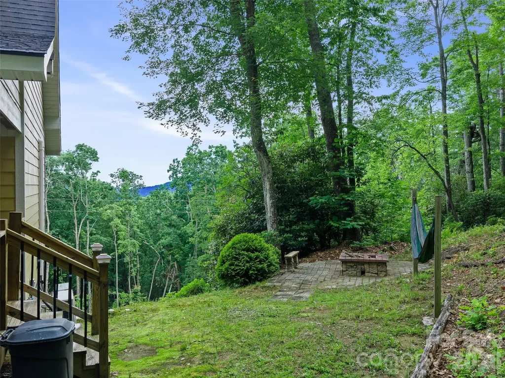 226 Orchard View Trail Spruce Pine NC 28777