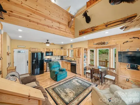 226 Orchard View Trail Spruce Pine NC 28777