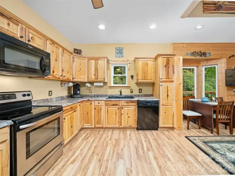 226 Orchard View Trail Spruce Pine NC 28777