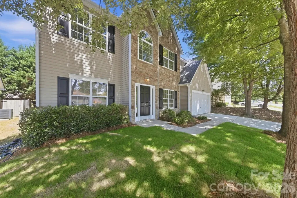 2700 Piersland Drive Matthews NC 28104