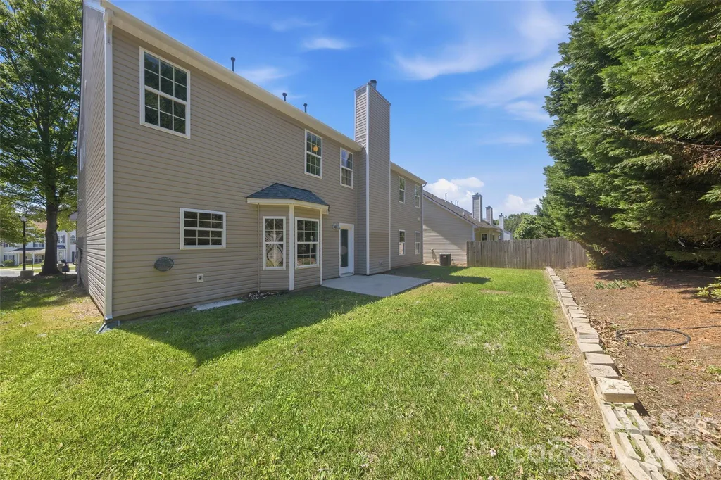 2700 Piersland Drive Matthews NC 28104