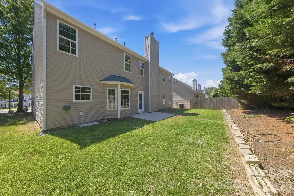 2700 Piersland Drive Matthews NC 28104
