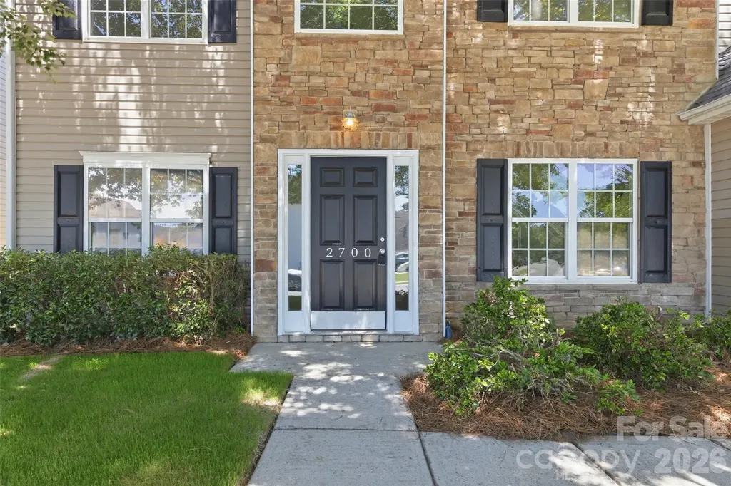 2700 Piersland Drive Matthews NC 28104