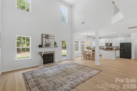 2700 Piersland Drive Matthews NC 28104
